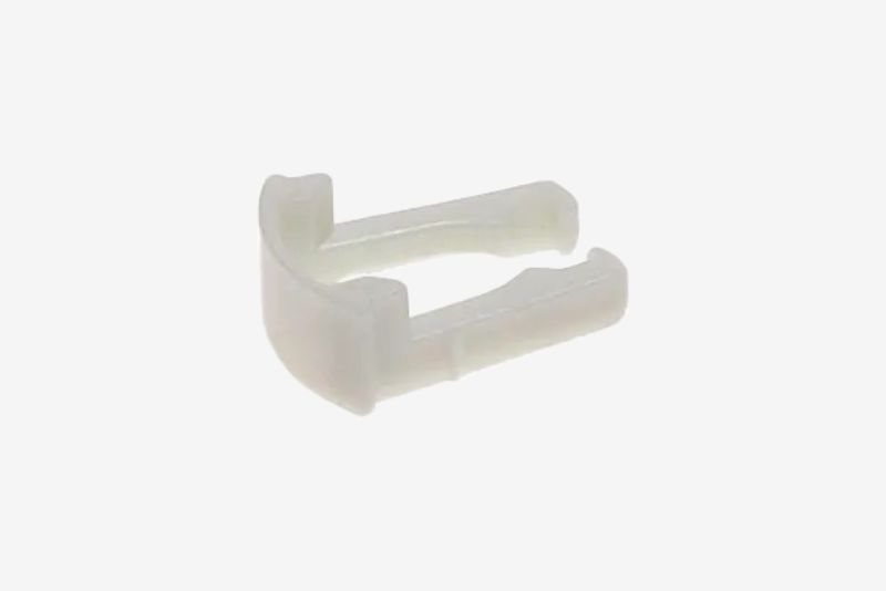 96434270 Фиксатор трубки топливной системы